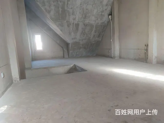 零首付出售绿地剑桥联排别墅 - 图片 8