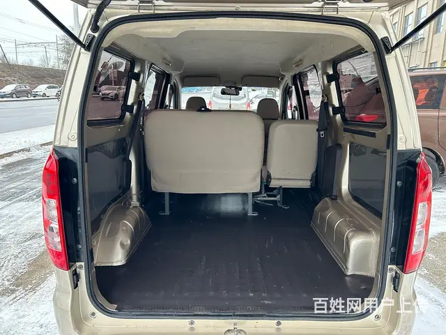 差几天2021年五菱宏光V - 图片 5