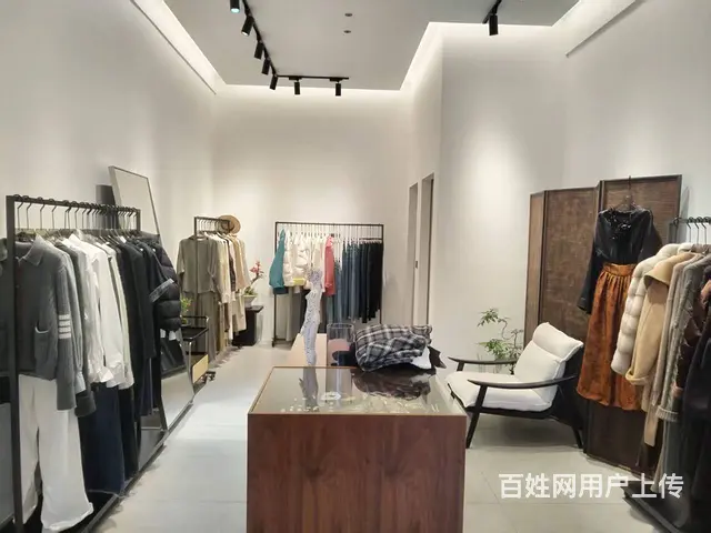 （易转推荐）新昌新装修客源稳定服装店转让 - 图片 4