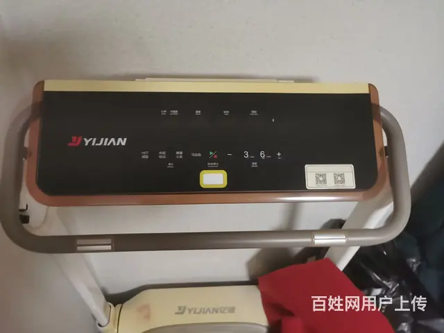 7.8成新跑步机 - 图片 1