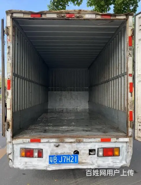 2012年5月单排4.2米五十铃4K厢式货车 - 图片 4