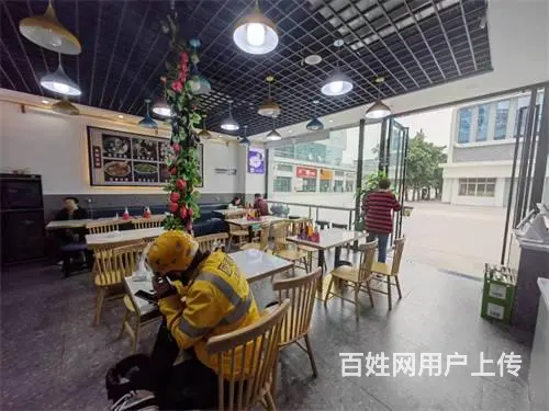 （达州铺源网）西外火车站铁建广场80㎡餐饮店转让 - 图片 5
