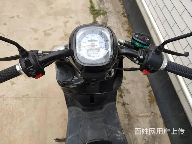 有实物照片看!出台广西牌证黑色酷奇女装车 - 图片 6