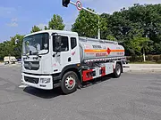 厂家直销油罐车2吨5吨8吨10吨15吨20吨多种选