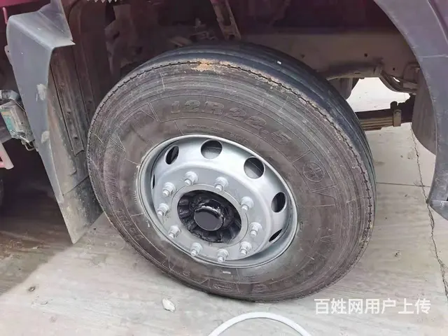 国四江淮前四后四高栏车245马力9米6货厢 - 图片 3