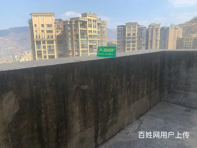 各自付税，看房方便，房主急售阳城龙庭精装5室3厅3卫 - 图片 2