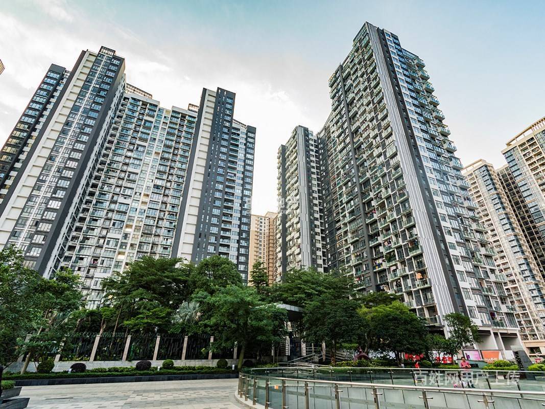 沙井中心位置,西荟城精装4房,满五唯一税费低