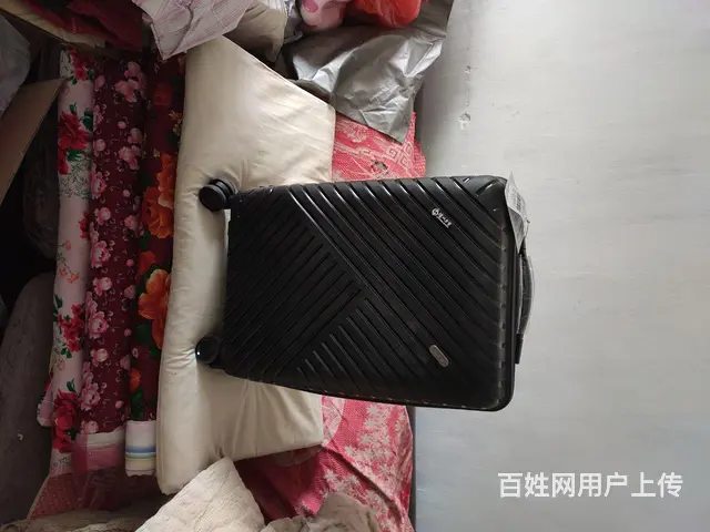 全新拉杆箱 - 图片