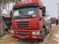 二手解放悍V牵引车 375马力 国五 双驱轻体