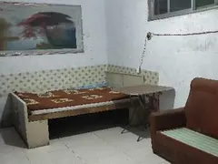 馍馍庄真爱市场北代空调平房一大间