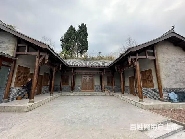 四川自贡中式四合院装修自家修建实木门 - 图片 3