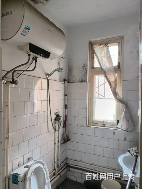 渠东小面对面果园小区 普通住宅1厅 简单装修 - 图片 3