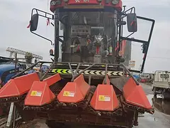 岀售几台玉米收割机，雷沃，英虎，金大丰，国丰，哈克