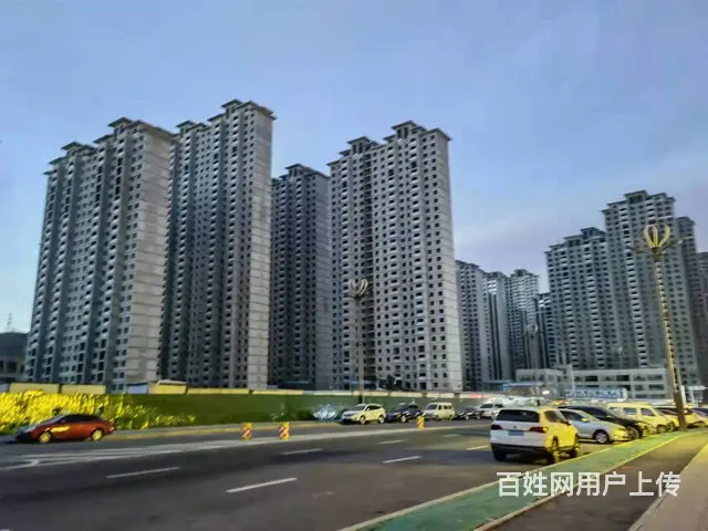 7504(七P）个人湟源大街15号红星天铂一期旺铺出租 - 图片 8