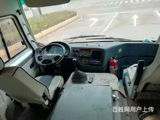 14年2月27座位上牌金龙6759玉柴四缸前置发动 - 图片 4