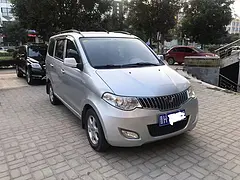 五菱 宏光 2014款 1.2 手动 基本型7-8座
