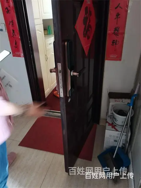 济南经六路延长线附近开锁公司/提供上门配汽车钥匙 - 图片 1