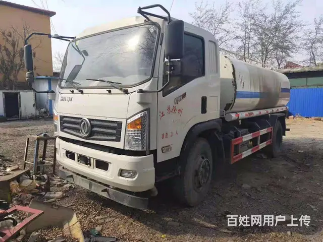 12吨东风御虎洒水车低价转让 - 图片 2