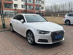 奥迪A4L白色18年