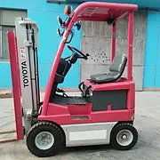 小体积0.9吨丰田电动叉车，个人仓库二手叉车转让