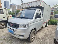五菱新卡3.2米厢式货车 1.5排量，个体户国5