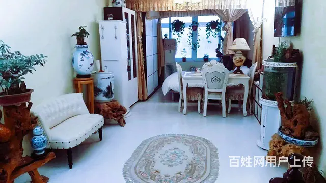 国和里越层门市 - 图片 1