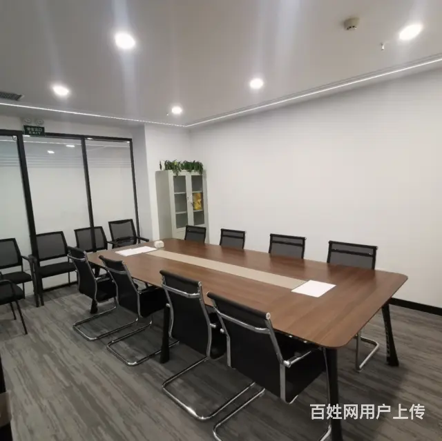急招，新上！火车站附近写字楼出租，无中介费用 - 图片 1