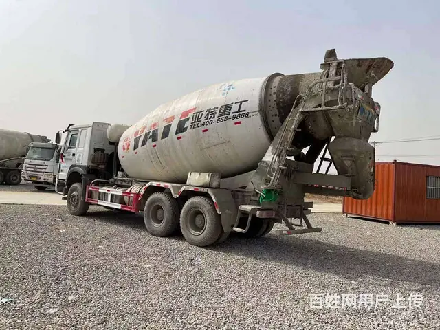 出售二手豪沃搅拌罐国五排放轻量化380马力 - 图片 4