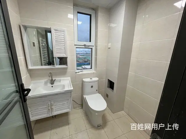 临港出租 有电梯 精装三室 近家家悦 市场 领包入住 - 图片 9