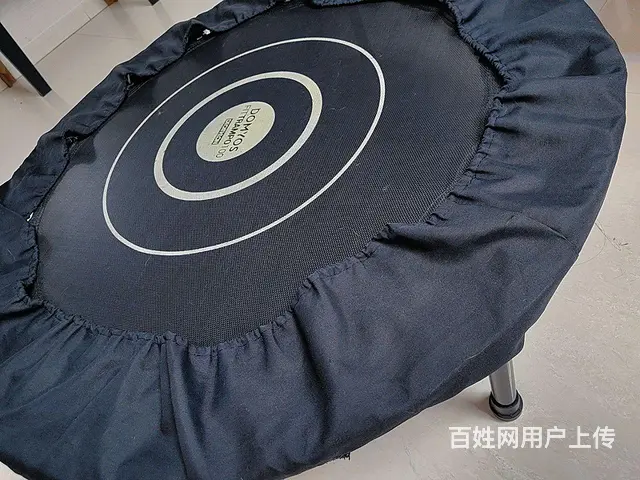 蹦床 - 图片 1