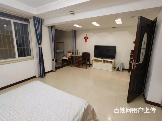 新上！联排别墅皇冠芙蓉花园  皇冠3层别墅 带车库 价可议 - 图片 5