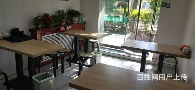 7779(七P）个人城北区小桥大街文化馆对面临街餐饮店转让 - 图片 5