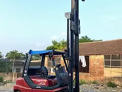 3.5吨林德叉车15款:德国林德叉车、3.5吨。
