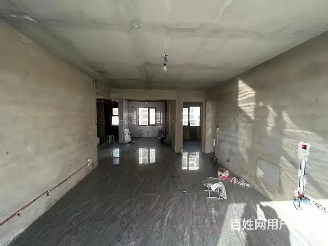 河东中央公园电梯10楼三室两厅两卫127平 - 图片 1