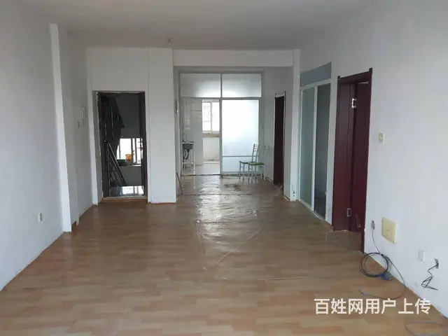蓝旗小区 普通住宅 简单装修 - 图片 1