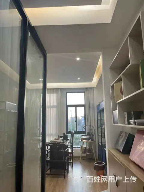 【搞定了！】精致装修  地理位置优越 人流量大 无行业限制 - 图片 3