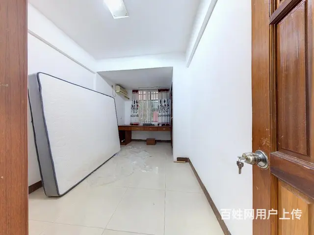 带私家平台 北欧森林 电梯3房 南北通  业主诚售 - 图片 5