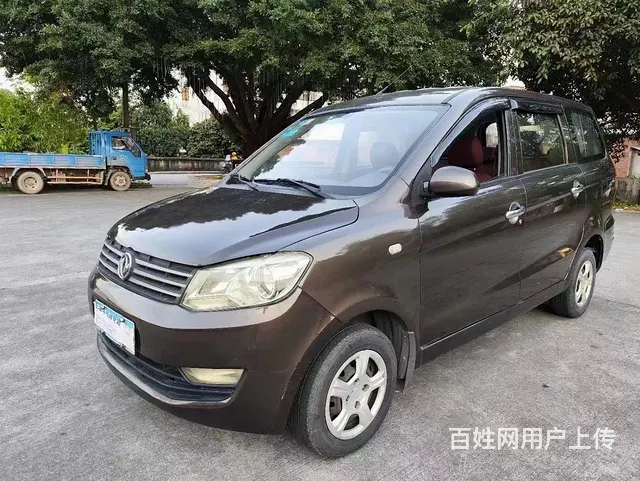 风光 2016款 风光330 1.5 手动 乐享型7-8座 - 图片 2