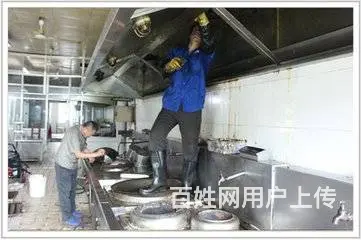 昆山淀山湖酒店饭店油烟机清洗 单位食堂油烟管道清洗 - 图片 1