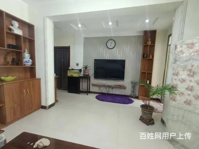 阳光水岸一层两居室带院子 普通住宅 精装修 - 图片 1