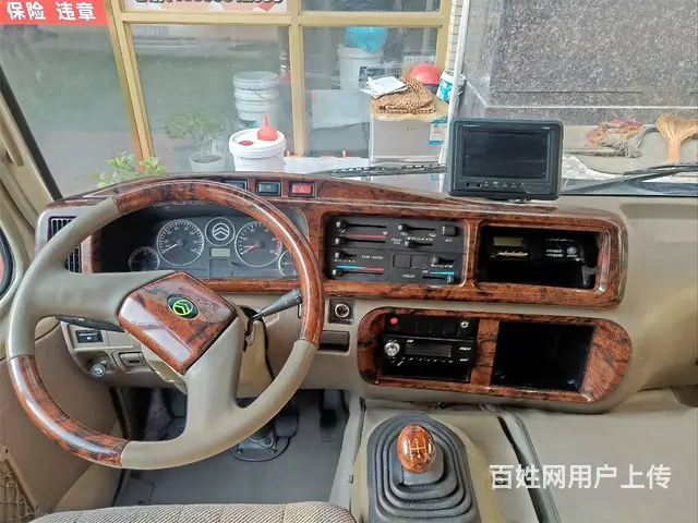 厦门金龙 2014年 国四 非营运 23座 - 图片 4