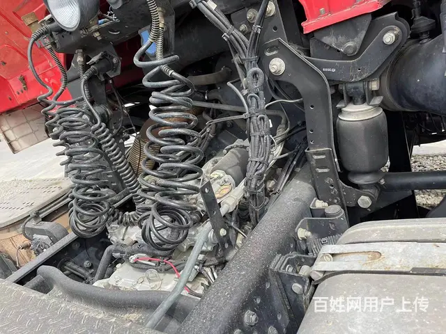 20年二手红岩杰狮牵引车 430马力 双驱 国五 - 图片 5