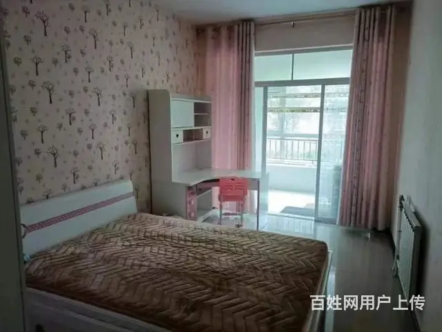 鹤伴豪庭150平多层一楼 带车位储藏室 拎包入住户 - 图片 3