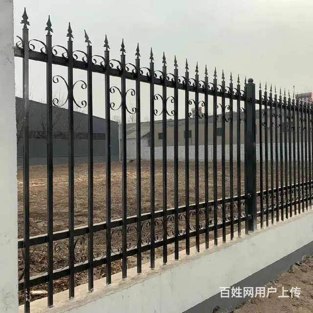 定制小区围墙铁栅栏 学校铁栏杆 - 图片 1