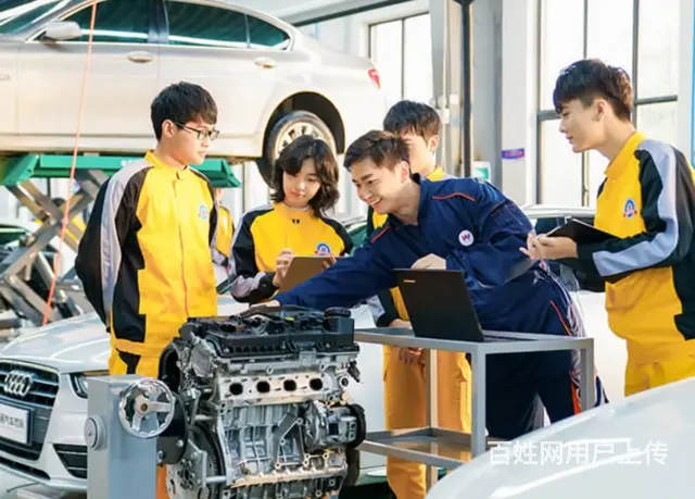 乌鲁木齐市万通技工学校热门专业招生 - 图片