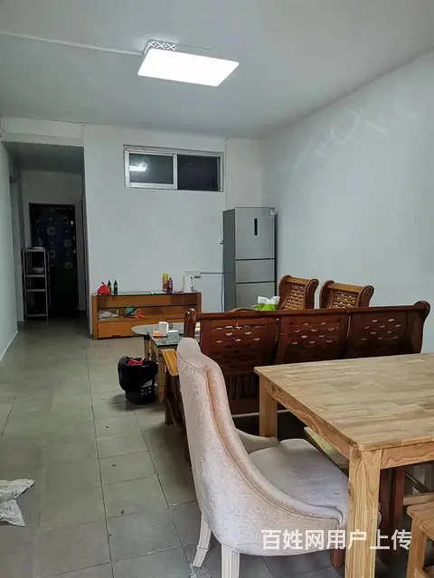 【搞定了！】光明街三房一厅低价出租，有家私 普通住宅2厅 中 - 图片 2