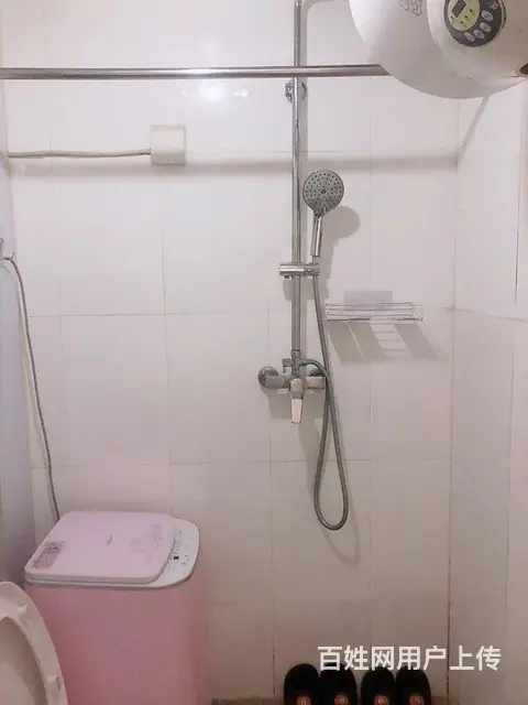 中华园车库上一楼，一室一厅45平，空调，冰箱，洗衣机，热水器 - 图片 2