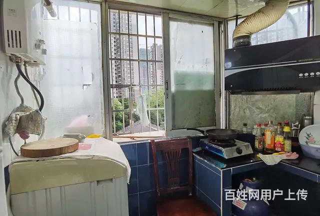 拱北关口龙城大厦电梯精装一房一厅出租，租价1600。近关口 - 图片 6