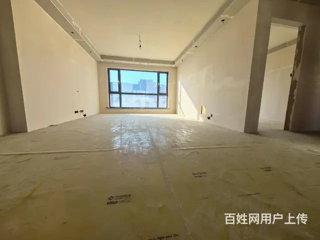 中央公园电梯洋房7楼126平三室两厅两卫基础装修已完成 - 图片 1