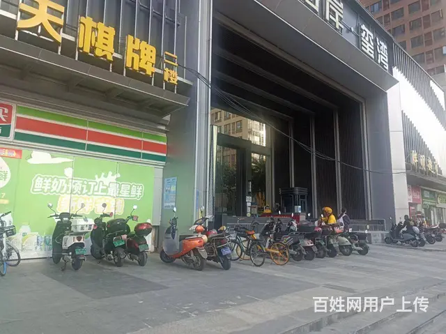 海甸岛滨江海岸小区门口第一家160平临街旺铺招租 - 图片 1